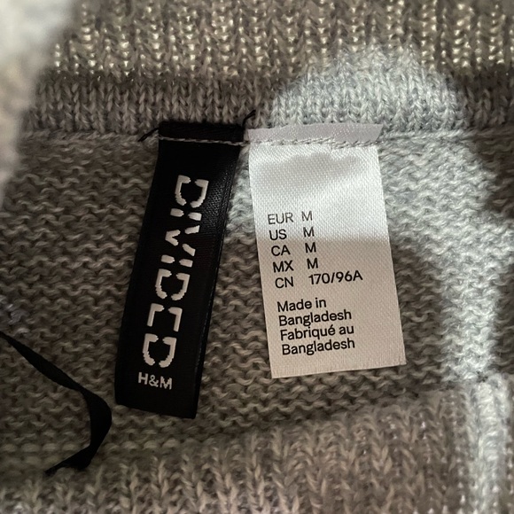 Womens Sweater - Picture 2 of 2